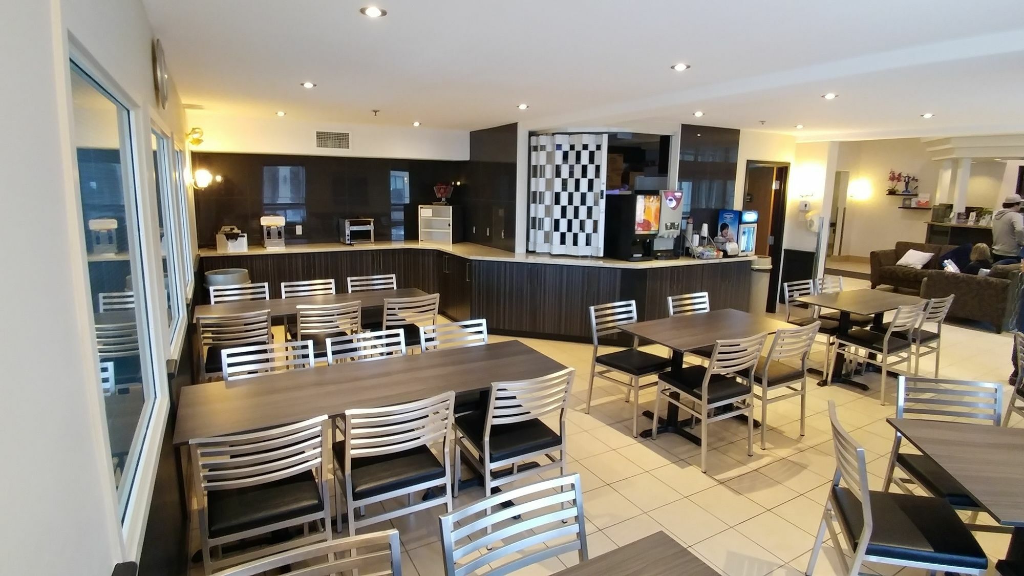 Super 8 By Wyndham Quebec City Ngoại thất bức ảnh
